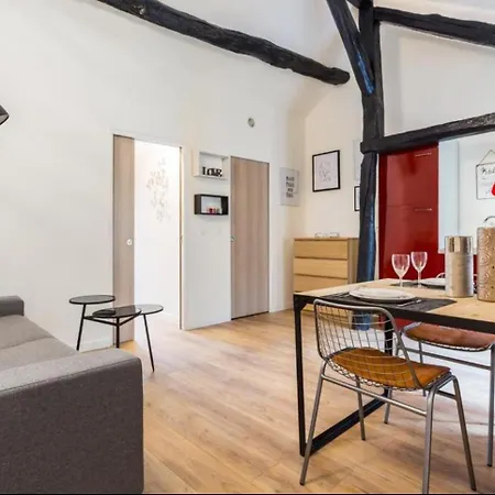 Grands Boulevards 5d Apartment Paris
